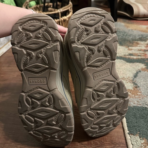 George shoes - Picture 3 of 4